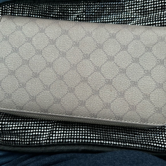 Steve Madden Wallet - Picture 2 of 3
